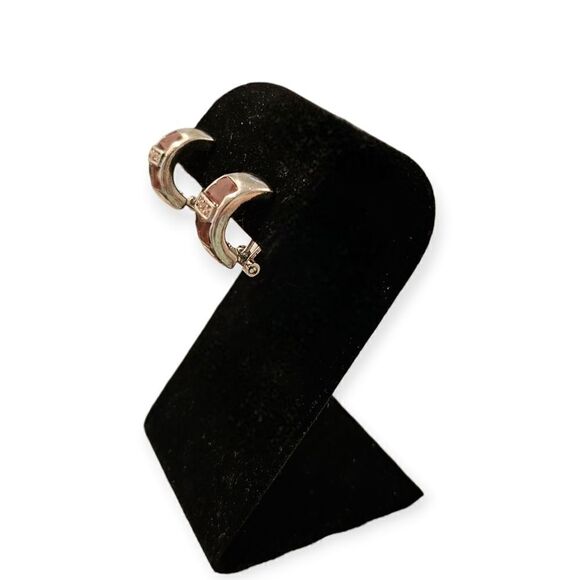 Vintage Mystique Crystal Amber Essense Silver-tone Huggie Hoop Earrings - Picture 9 of 10